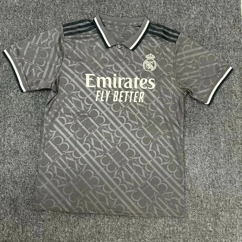 2425 Real Madrid Second Division