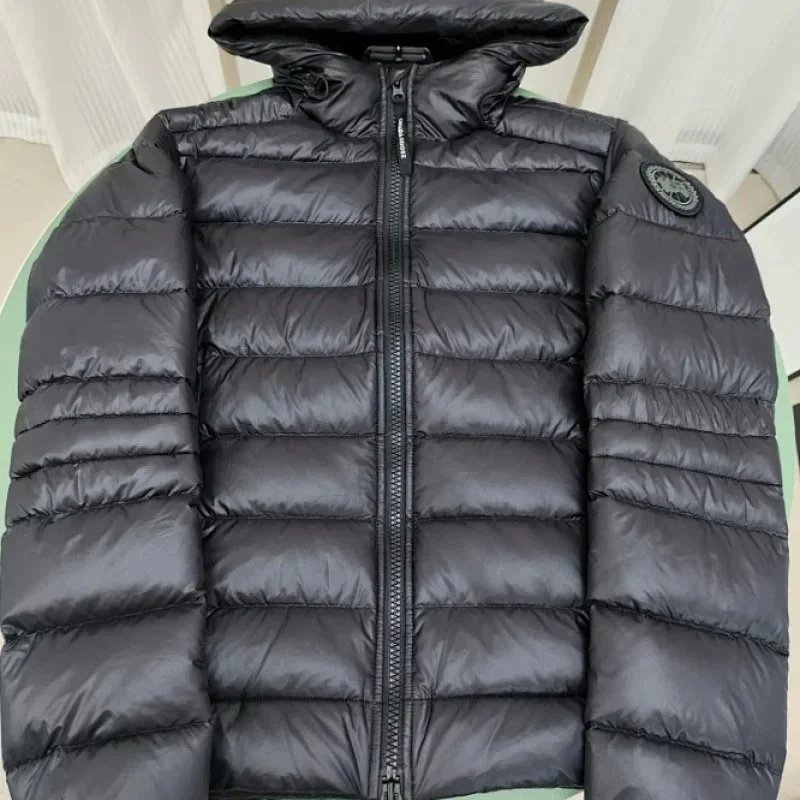 Canada goose最高品质<90%白绒黑色-灰色袖标